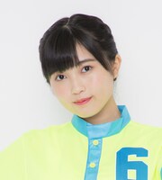 西田汐里（CHICA#TETSU）扮する寺堂院高校バレー部員。