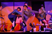 喜劇「おそ松さん」ゲネプロより。