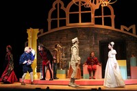 M&Oplaysプロデュース「ロミオとジュリエット」より。（撮影：宮川舞子）