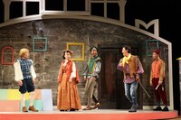 M&Oplaysプロデュース「ロミオとジュリエット」より。（撮影：宮川舞子）