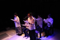 リーディング「私のイスラム」初演の様子。