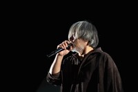 範宙遊泳「#禁じられたた遊び」より。（撮影：鈴木竜一朗）