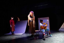 範宙遊泳「#禁じられたた遊び」より。（撮影：鈴木竜一朗）