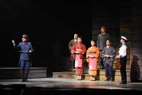 坊っちゃん劇場 ミュージカル「よろこびのうた」東京公演より。