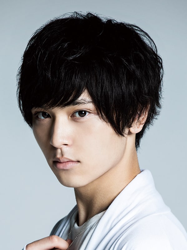 伊佐那社役の杉山真宏。