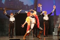 「歌劇派ステージ『ダメプリ』ダメ王子 VS 完璧王子（パーフェクトガイ）」より。