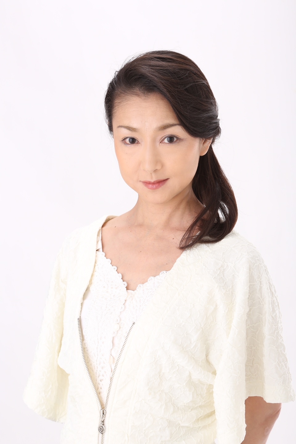 麻乃佳世