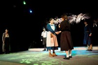 灯台とスプーン 第4回公演「藪に坐る人」より。