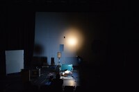 過去作「増幅する部屋」より。