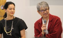 左から黒谷友香、升毅。