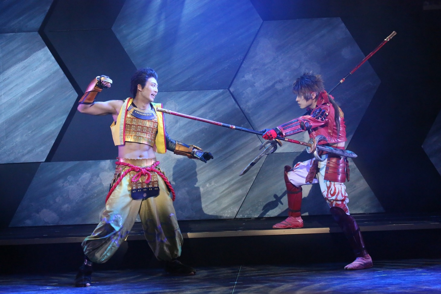 「斬劇『戦国BASARA』蒼紅乱世『紅』未来への誇り」より。