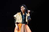 南果歩演じるイオカステ。