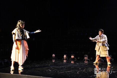 KAAT神奈川芸術劇場プロデュース「オイディプスREXXX」フォトコールより。