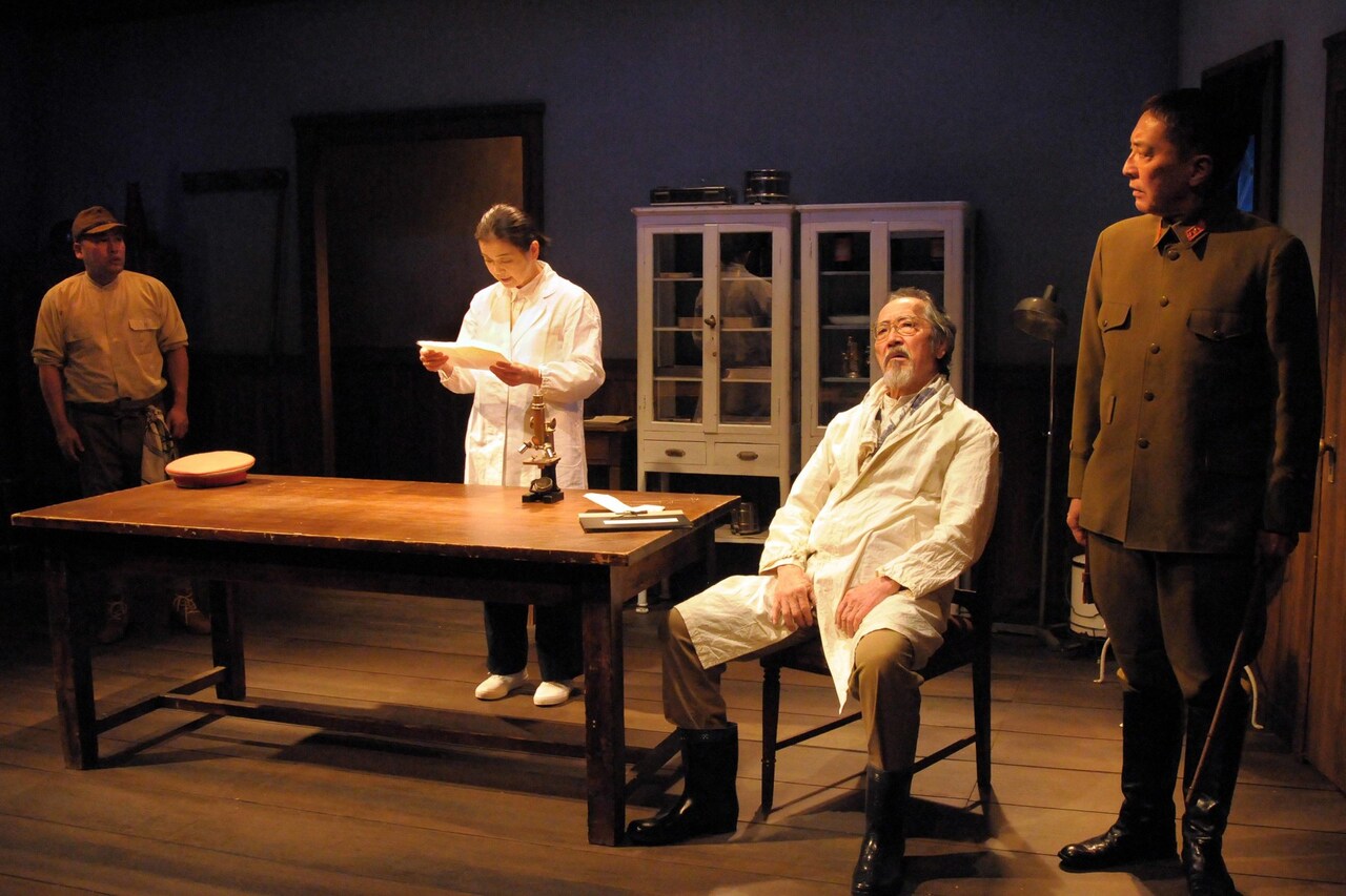 “象の死”が意味するものは…青年座スタジオ公演がザムザ阿佐谷で開幕