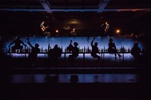 地点「グッド・バイ」より。（撮影：片山達貴）