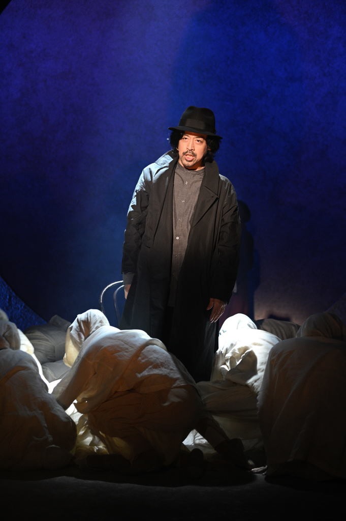 音楽座ミュージカル「SUNDAY」より。（撮影：山之上雅信）