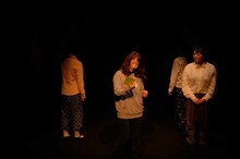 FOURTEEN PLUS 14+ 第15回公演「マンシューまで15分」より。