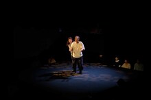 FOURTEEN PLUS 14+ 第15回公演「マンシューまで15分」より。