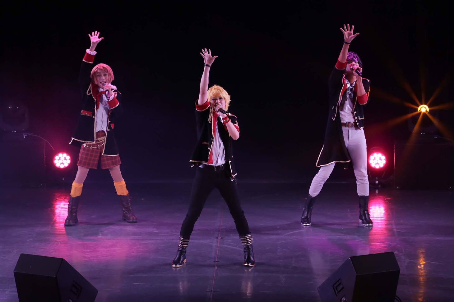 「アイ★チュウ ザ・ステージ 1st Fan Meeting」より。（Photo by mariafujio）