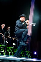 「ブラスト！：ミュージック・オブ・ディズニー」過去の公演より。