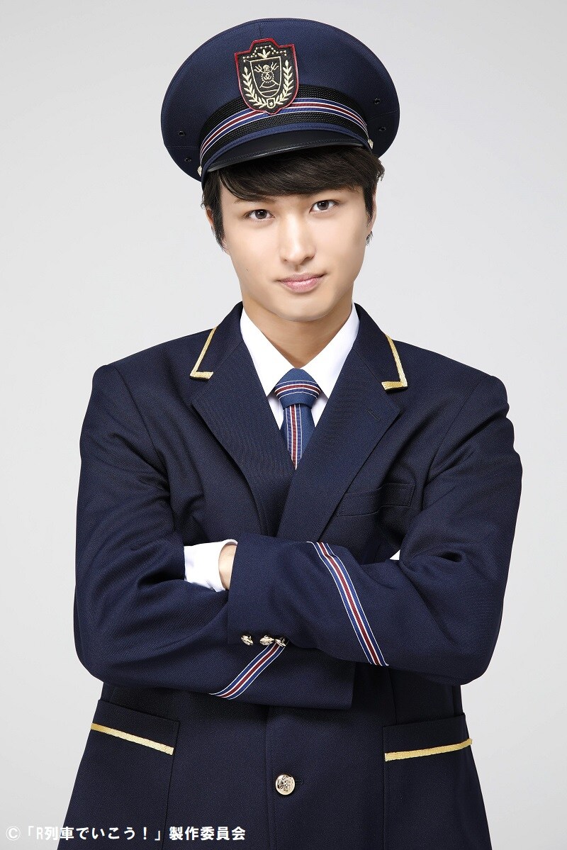 「レイルウェイ」鷲尾修斗ら“駅員さんver.”と“アイドルver.”披露