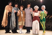 左から小坂涼太郎、三浦海里、深澤大河、滝川広大、大西桃香、飯田里穂。