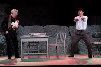 東根作寿英俳優生活30周年記念公演「Boss&Police～ガケデカ後藤誠一郎～」より。