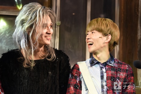 左から浜中文一、末澤誠也（関西ジャニーズJr.）。