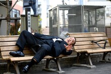 山本圭壱（極楽とんぼ）