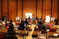 兵庫県立ピッコロ劇団第63回公演 / ピッコロシアタープロデュース「マンガの虫は空こえて」製作発表会見より。