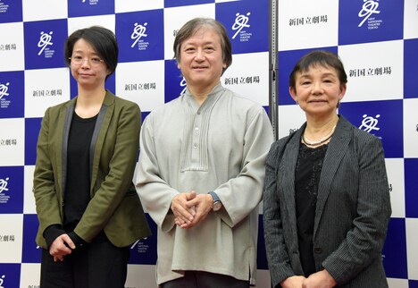左から小川絵梨子、大野和士、大原永子。