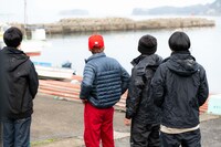 「釣り猿」より。