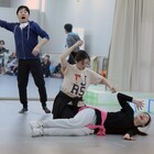 木ノ下歌舞伎「摂州合邦辻」、「みんなで舟を漕いでいるよう」に稽古中