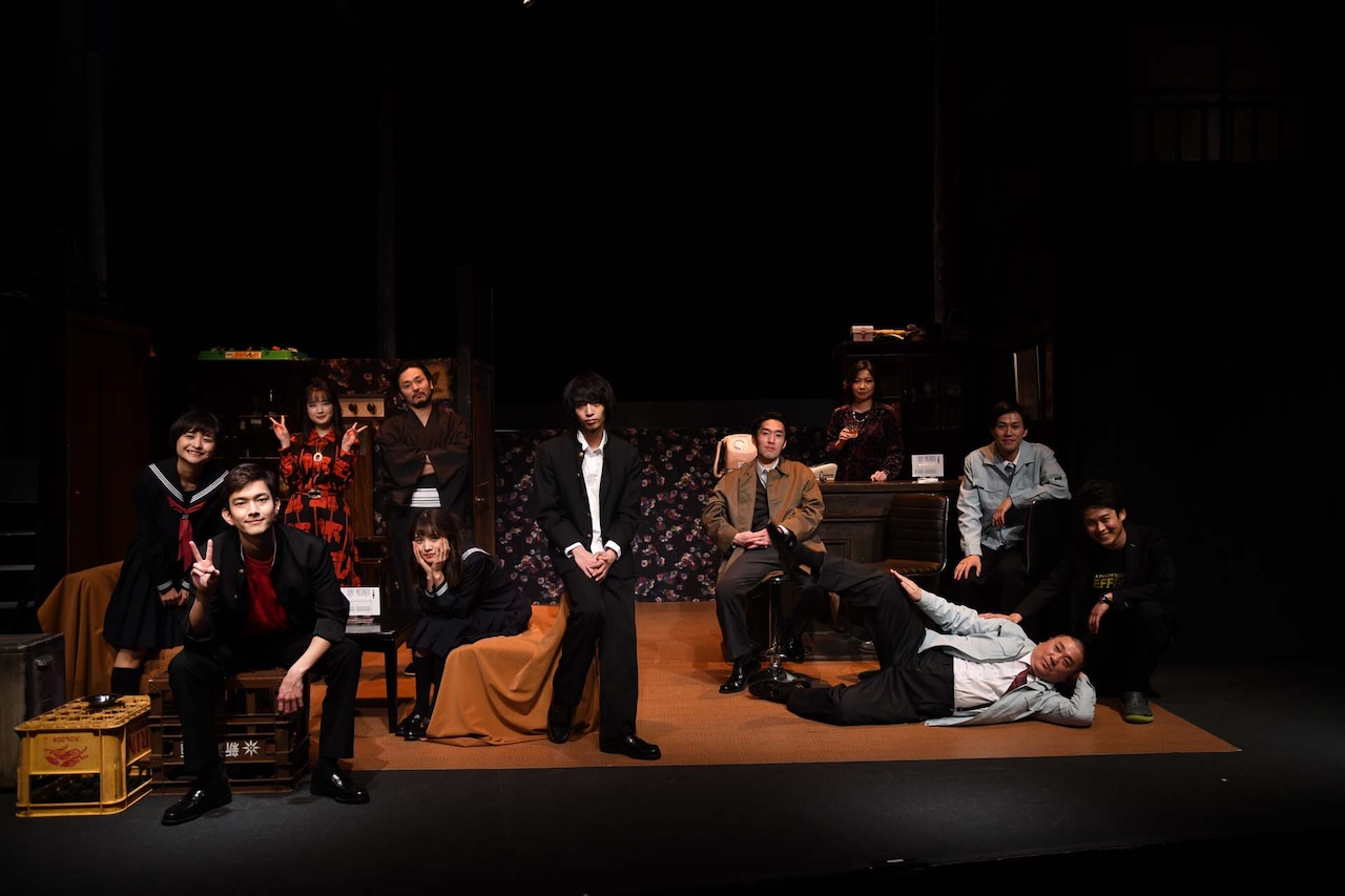 作・演出は林明寛、母が愛した小さな店の物語「陽だまりの中で」幕開け