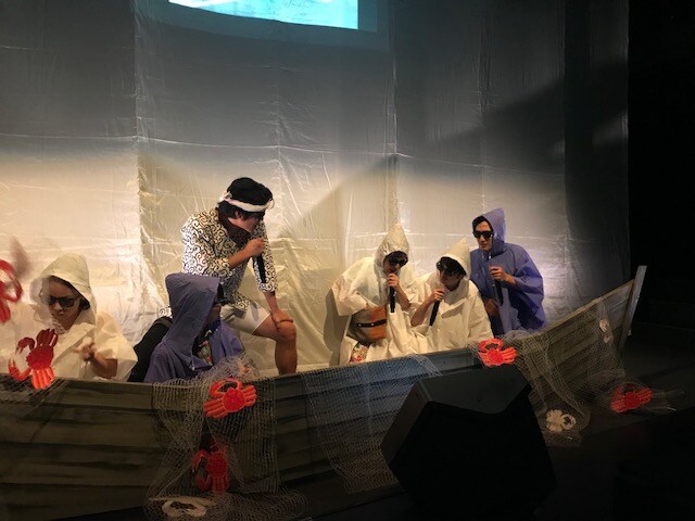 東葛スポーツ「カニ工船」より。