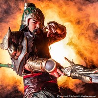 磯貝龍虎扮する関羽。