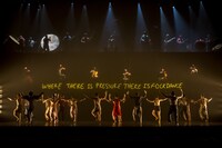 「ポリティカル・マザー ザ・コレオグラファーズ・カット」過去公演より。(c)Victor Frankowski