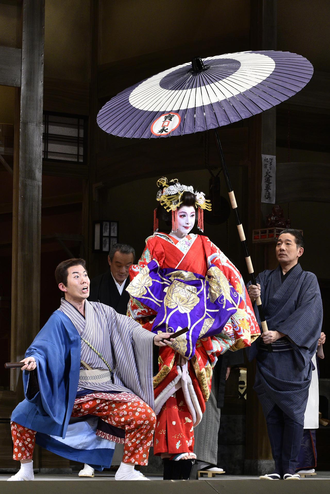 「二月競春名作喜劇公演」公開舞台稽古より。