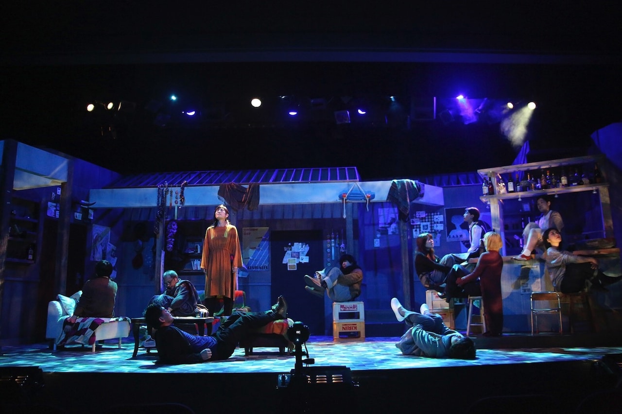 劇団メンバー総出演、万能グローブガラパゴスダイナモス「溺れるクジラ」開幕