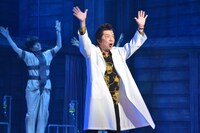 パルコ・プロデュース2019 音楽劇「マニアック」ゲネプロより。