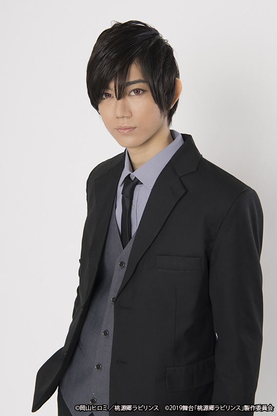 高橋健介扮する大和尊。