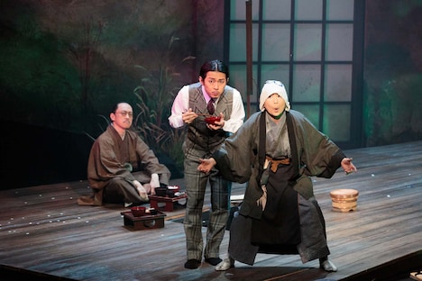 オペラシアターこんにゃく座公演 オペラ「遠野物語」より。(撮影:前澤秀登)