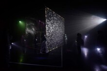 冨士山アネット「霧の國」より。（Photo by Hideki Namai）