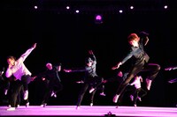 2016年上演の「LOVE ME TenDER」より。(c)HARU