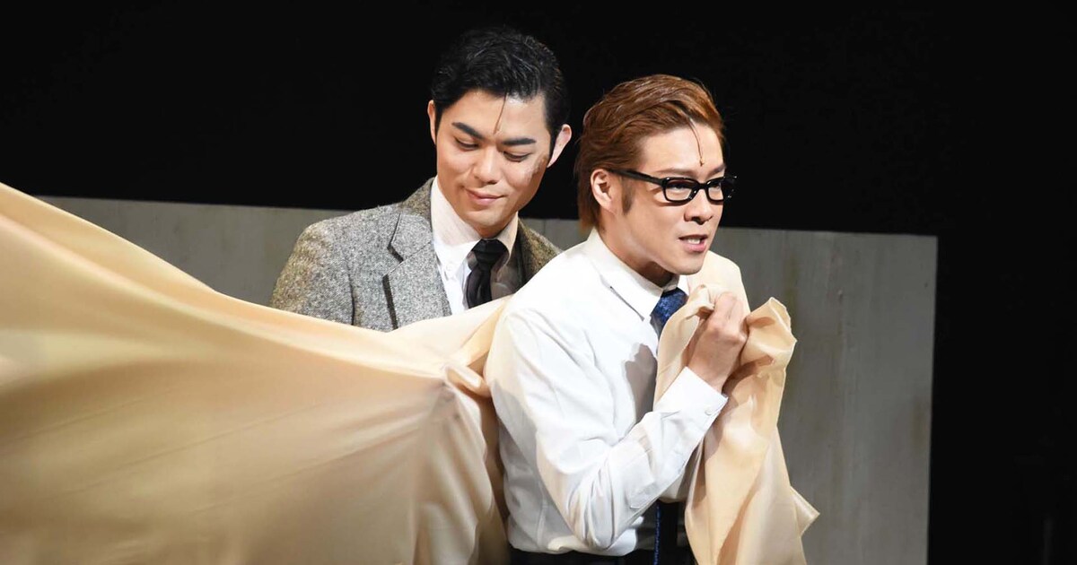 荻田浩一が繊細に描き出す、東山義久＆海宝直人の「イヴ・サンローラン 