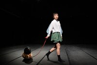 大森瑶子「三角コーナーに星がふる」より。（撮影：松本和幸）