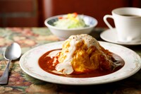 喫茶「小馬」のオムライス。