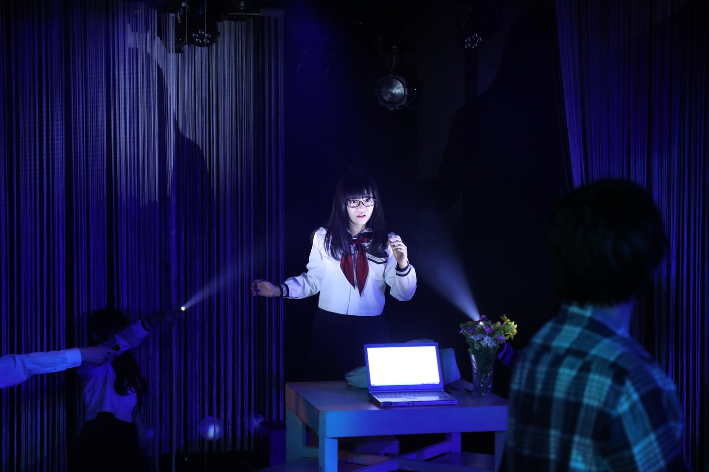 劇団ハーベスト 第15回公演「肉体改造クラブ・女子高生版」より。