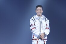 「松本利夫ワンマンSHOW『MATSUぼっち06』‐STARS‐」東京公演より。（撮影：塩崎亨）