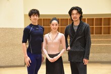 左から杉野慧、毛利実沙子、遅沢佑介。